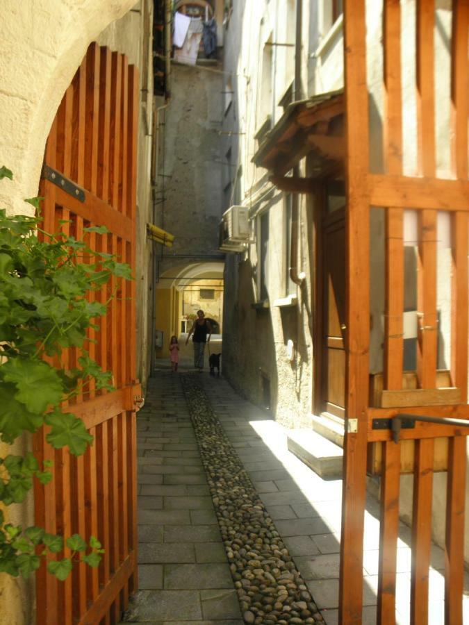 Al vicolo del Gallo Varallo Esterno foto