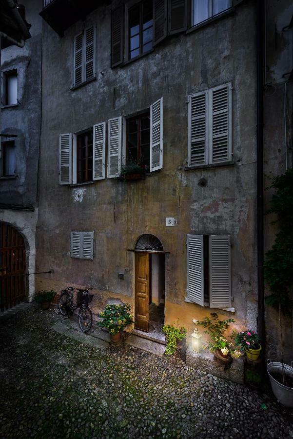 Al vicolo del Gallo Varallo Esterno foto