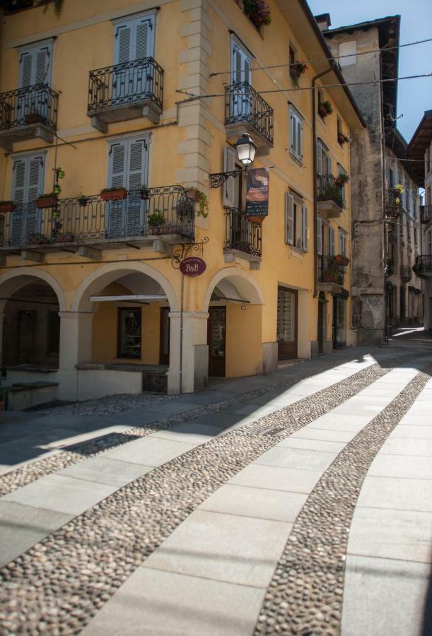 Al vicolo del Gallo Varallo Esterno foto